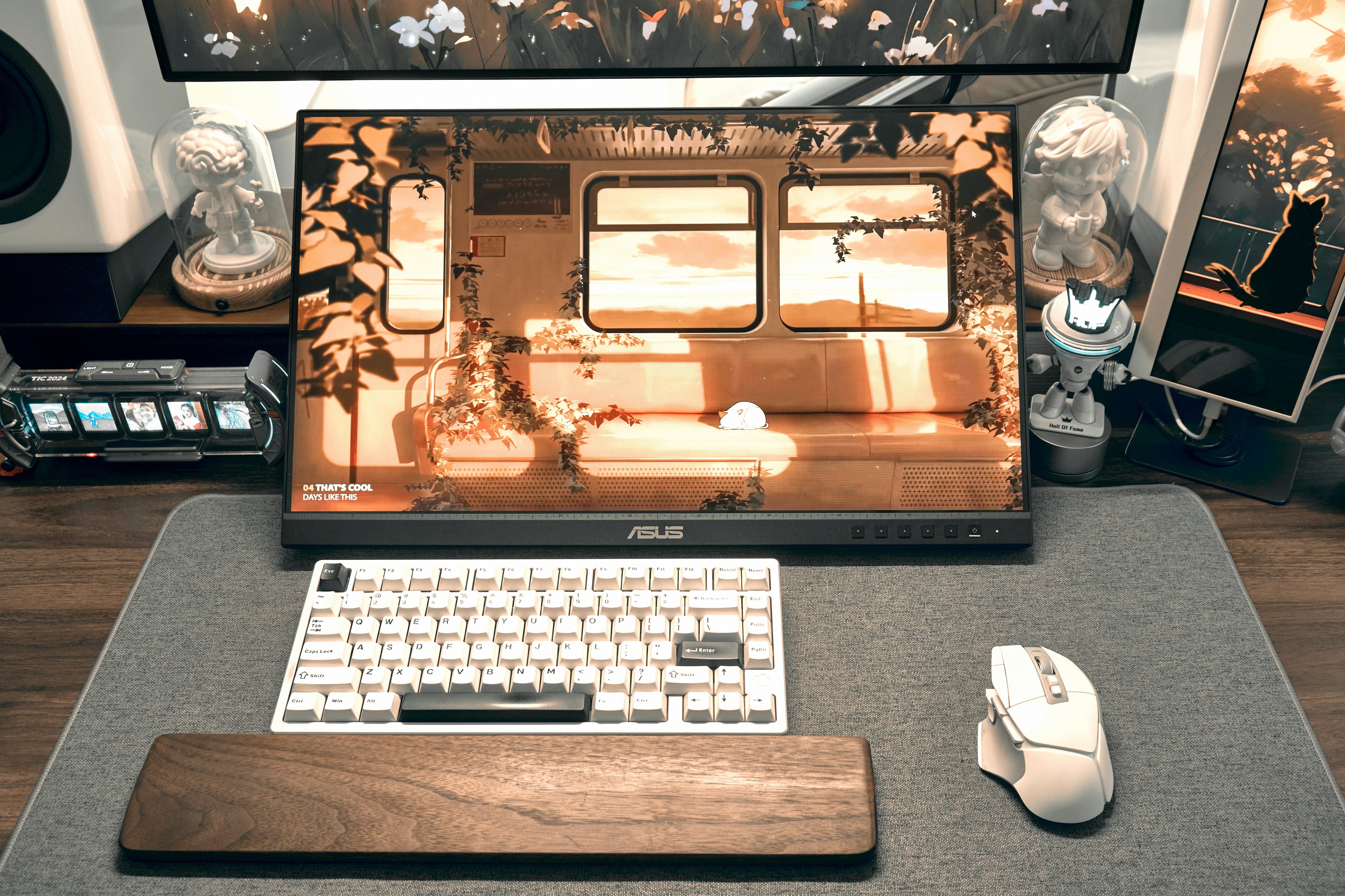 How to Create a Smarter and More Aesthetic Desk Setup