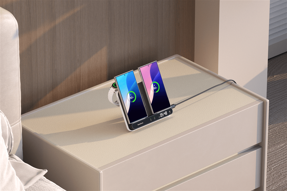 A Samsung Galaxy S24 Ultra wireless charger ensures efficient charging with premium compatibility.